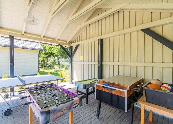 7 Osobowy Pietrowy Nyaraló *