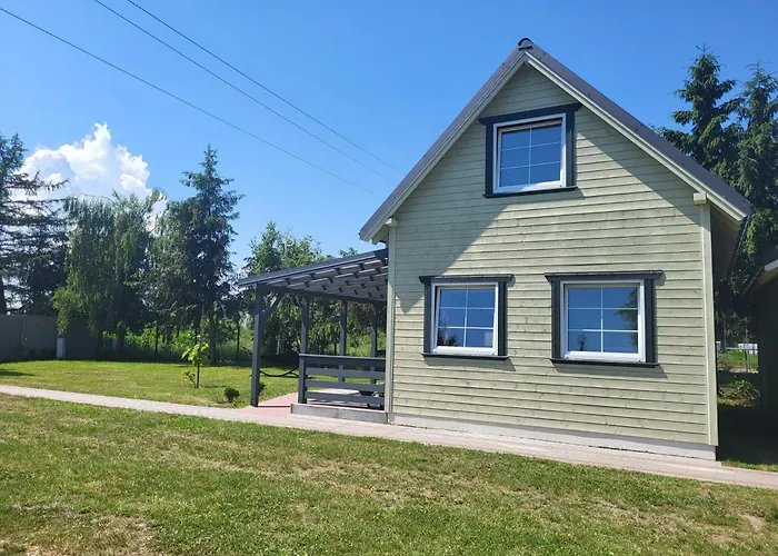 7 Osobowy Pietrowy Nyaraló